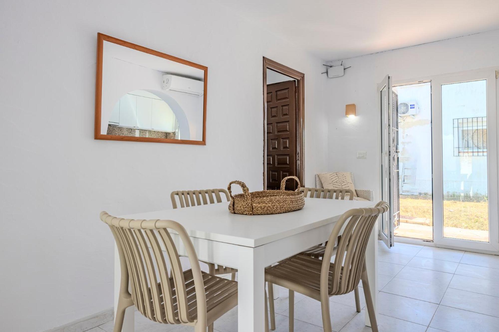 Urbanizacion El Oasis, 20 En 1ª Linea Playa Villa Dénia